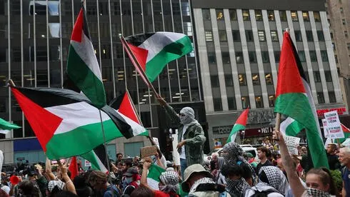 المستقبل ملك للشباب، وهذا ما يجب أن يقلقكم في "إسرائيل"