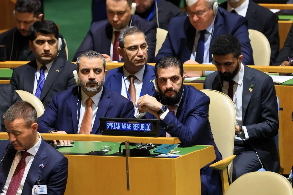 الشرع يكشف عن مفاوضات مع "إسرائيل" ويرفض تنازل "ترامب" عن الجولان