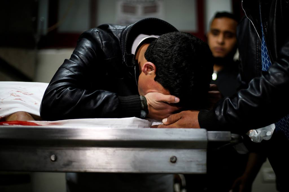 In Pictures| Palestinian child killed and 66 injured in Gaza's protests