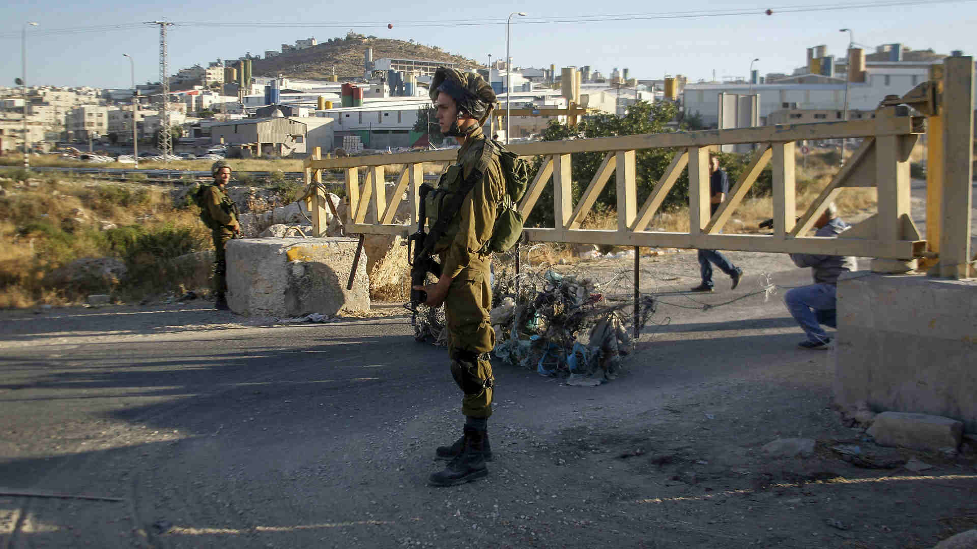Israel imposes general closure on West Bank and Gaza ahead of Passover