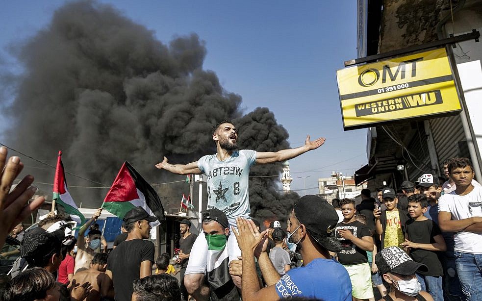 Palestinians in Lebanon protest crackdown on unlicensed workers