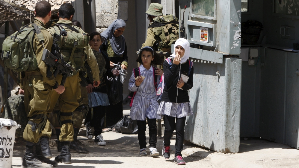 'Israel' killed 38 Palestinians on Hebron's checkpoints last 4 years