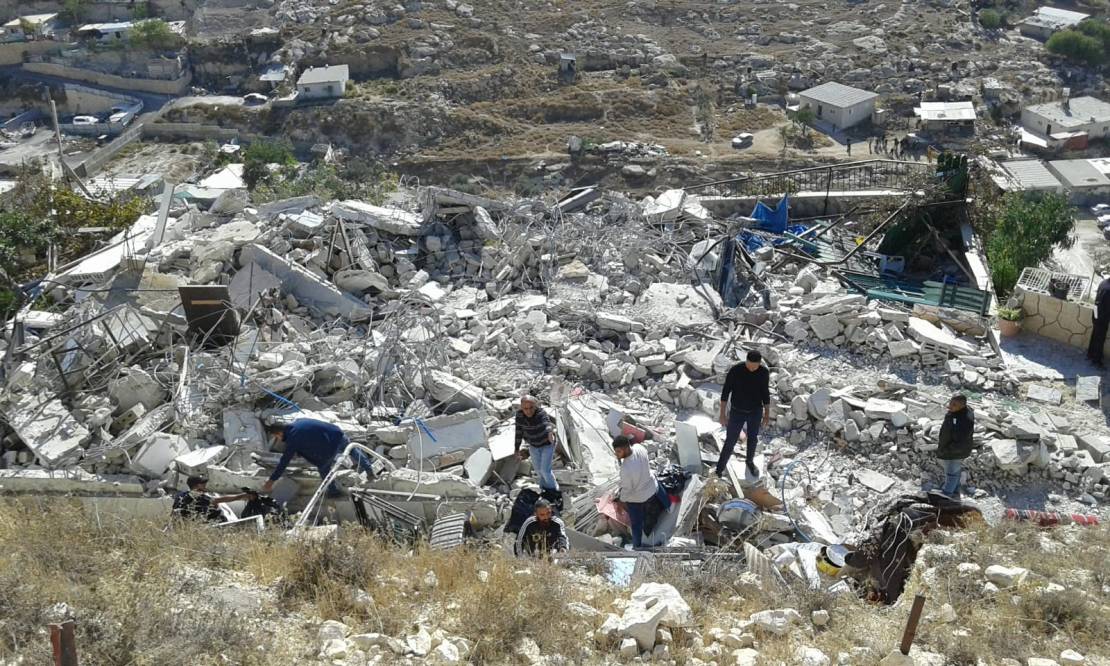 'Israel' demolishes Palestinians houses in Jerusalem and West Bank
