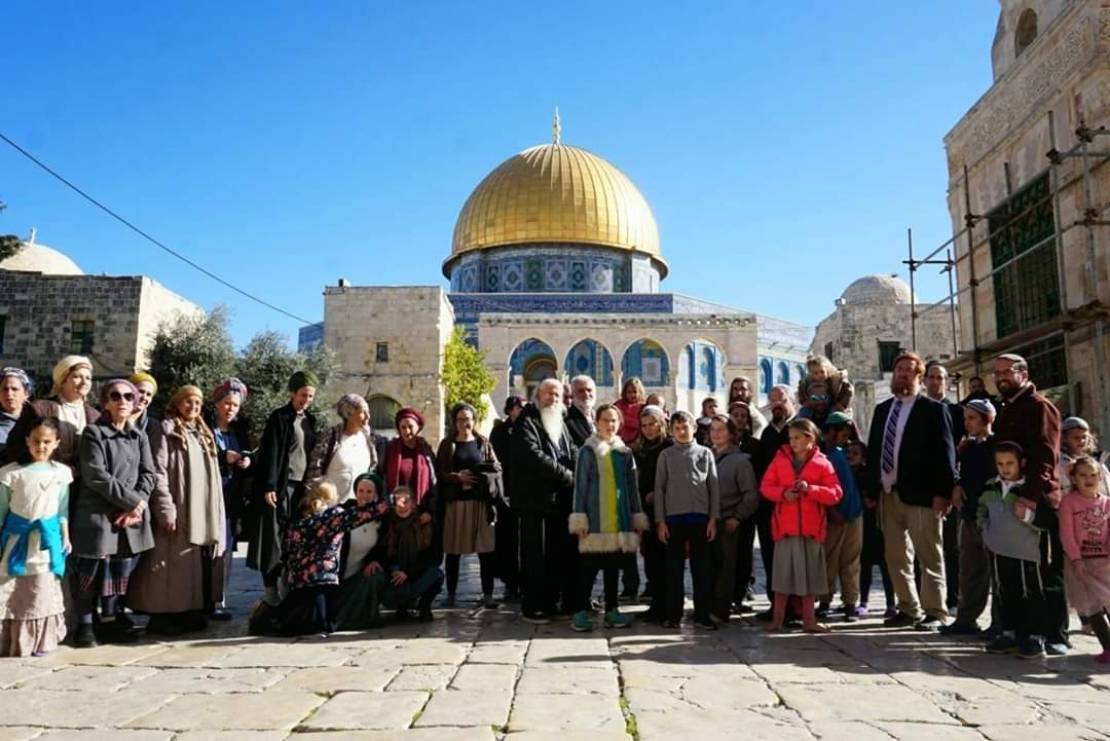 184 Israeli settlers storm Al Aqsa mosque