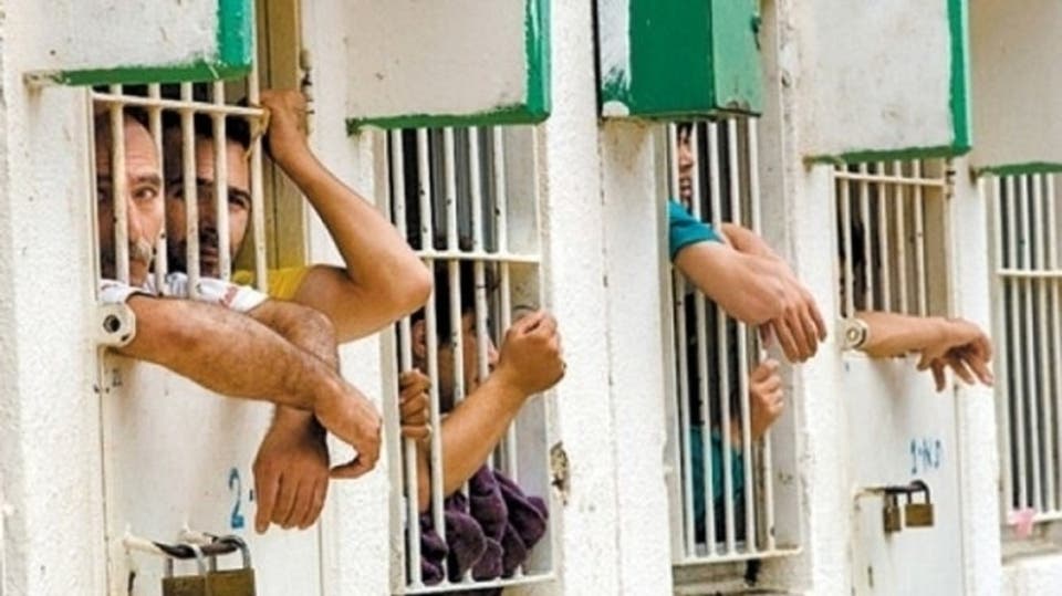 'Israel' issues 90 administrative detention orders in November