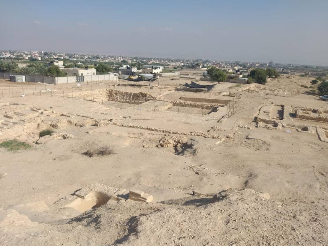 'Israel' vandalizes ancient Roman palace in Jericho