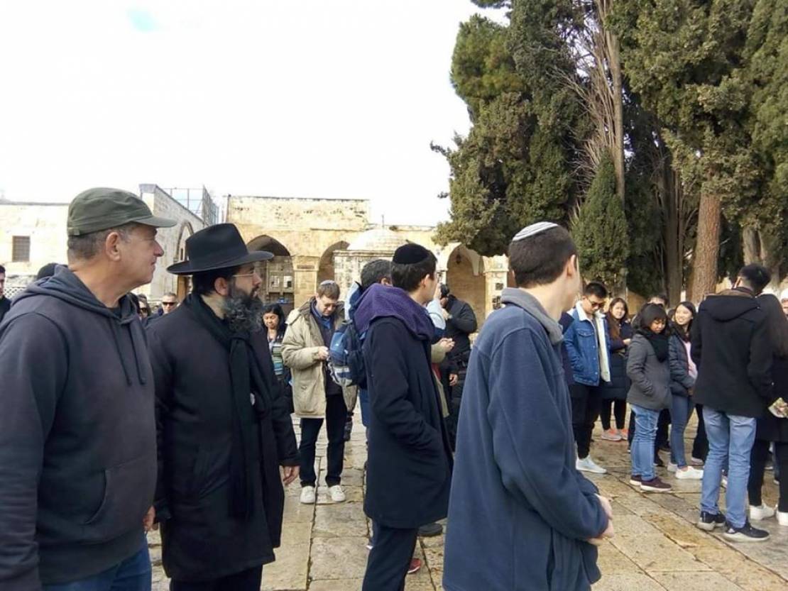 62 Israeli Jewish fanatics storm Al Aqsa mosque