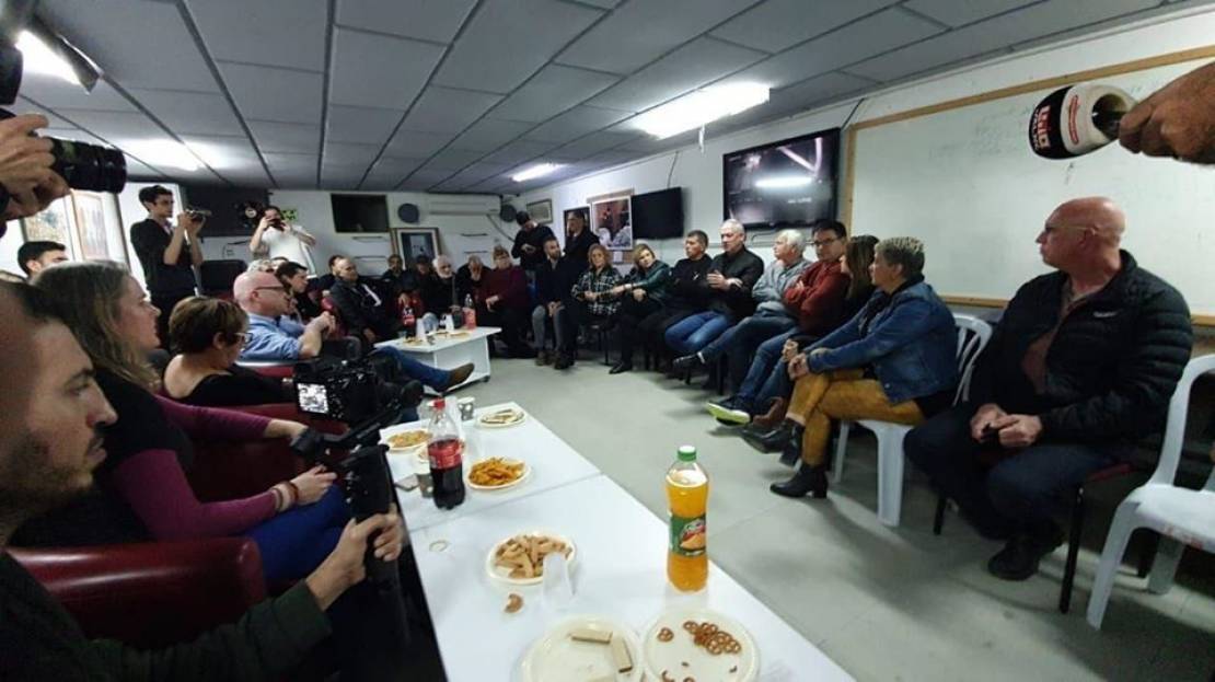 In Video | Retaliation missile hits settlement during visit by Gantz