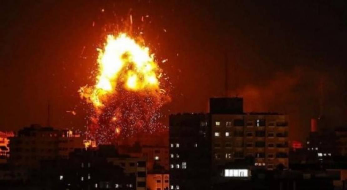 Israeli artillery and aircraft strikes targets in Gaza