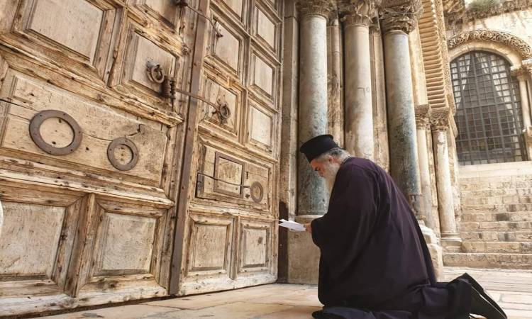 Church of the Holy Sepulchre closed again amid coronavirus resurgence