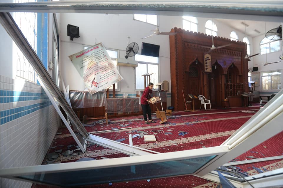 Pictures| Gaza has rough night under Israeli bombs