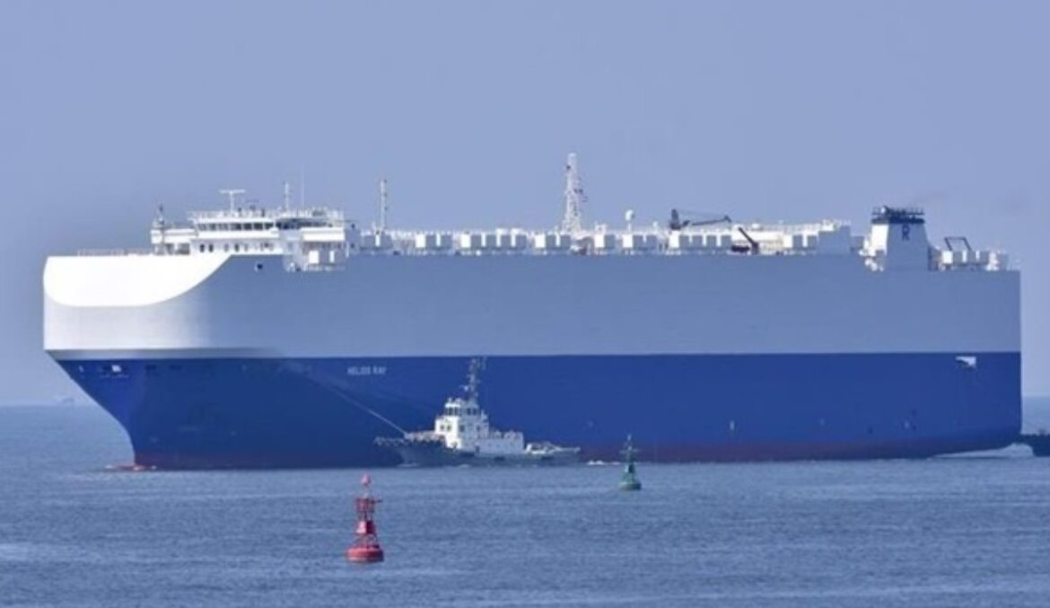 Explosion strikes Israeli-owned ship in Gulf of Oman