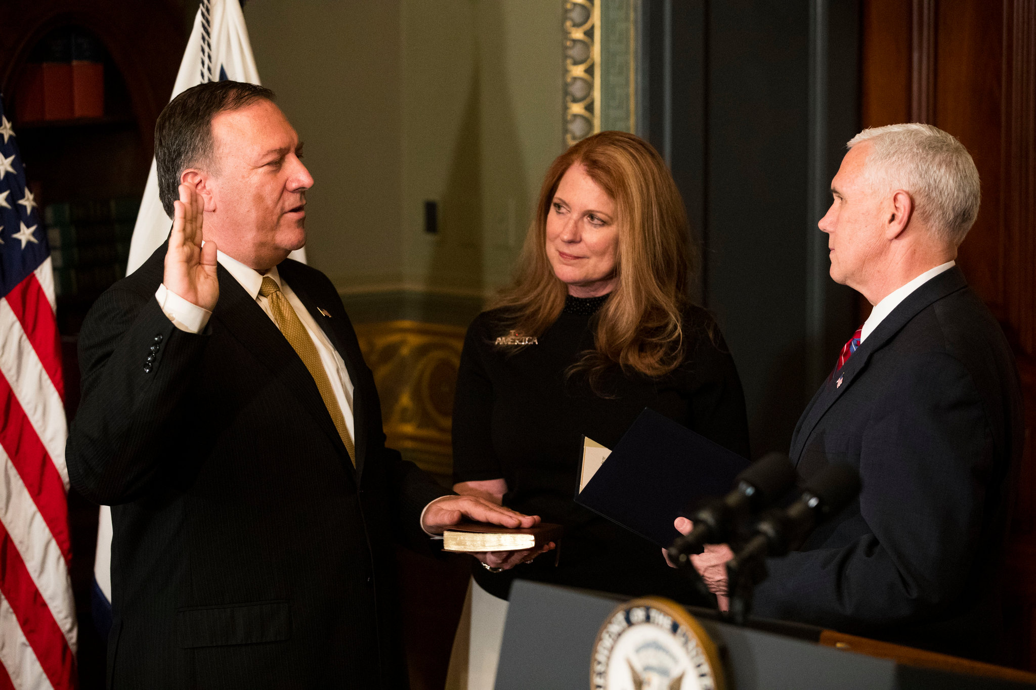 Pompeo violated ethics rules, asked state employees to do personal tasks