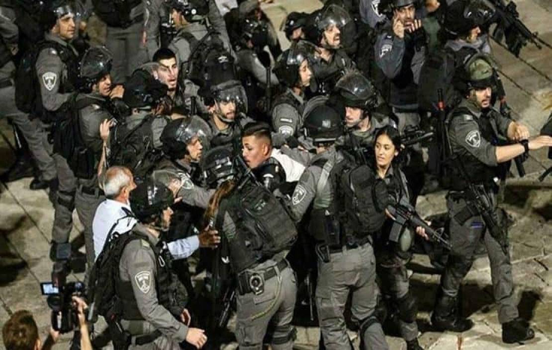 Jerusalem Uprising continues... Arrests and injuries among native Palestinians
