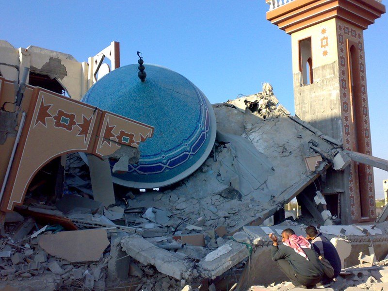 'Israel' bombed 35 mosques and Churches during aggression on Gaza