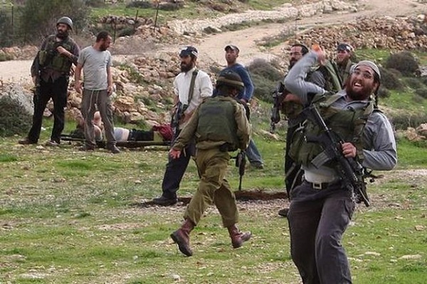 Israeli settlers attack Palestinians in Masafer Yatta