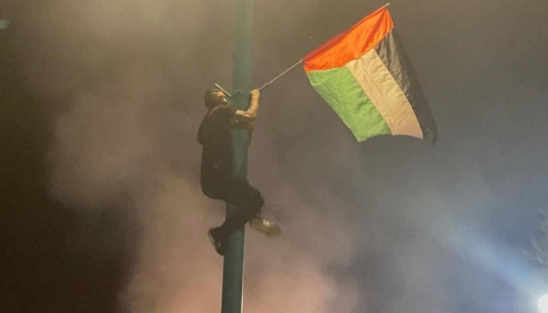 1948-occupied cities rise up in solidarity with Jerusalem