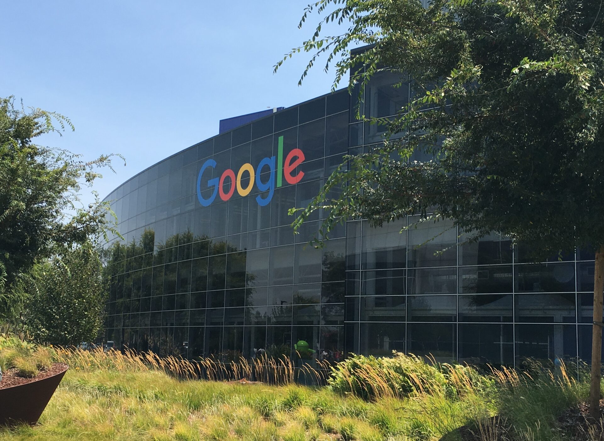 250 Jewish Google employees call for company to support Palestine