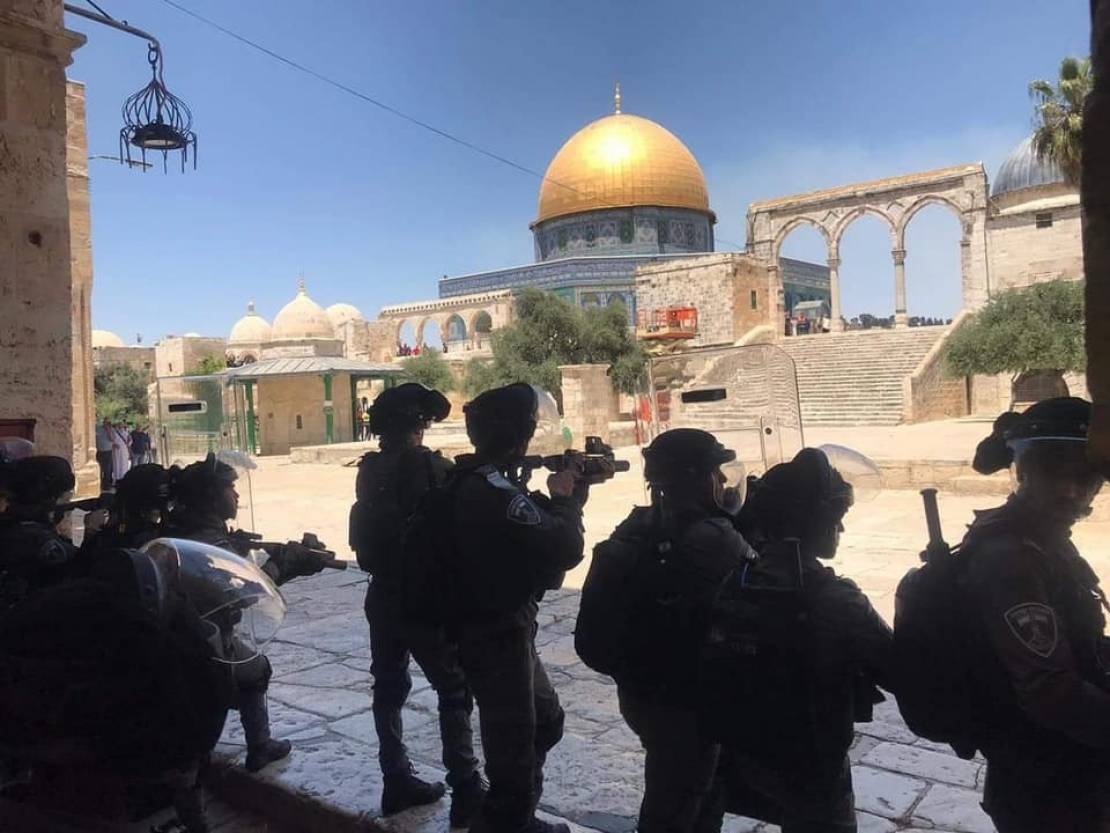 Video| Injuries in Israeli repression of Prophet protest at Al Aqsa mosque