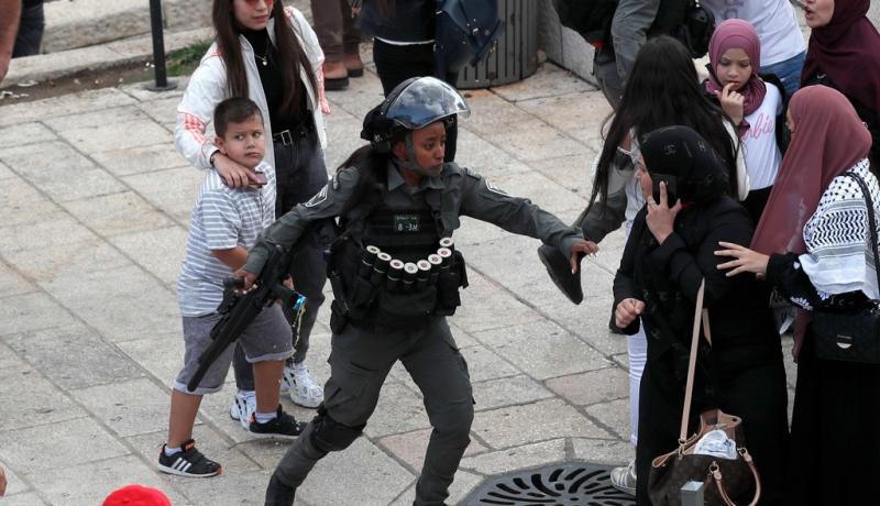 Video| At least 49 Palestinians wounded during Israeli crackdown on celebration of Prophet Muhammad Birthday