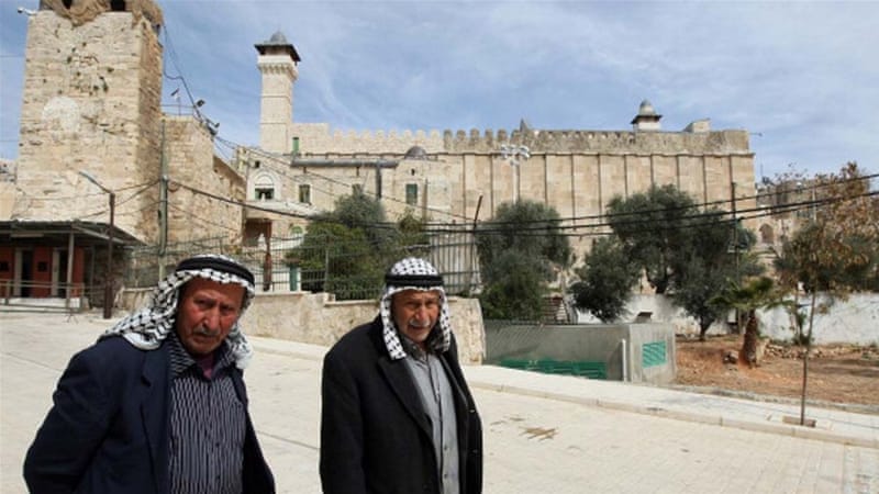 Hamas warns of Israeli president's visit to Ibrahimi mosque