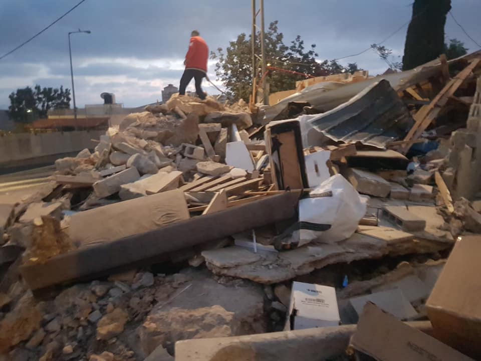 Pictures| Israeli forces demolish two-Palestinian-owned stores in Jerusalem