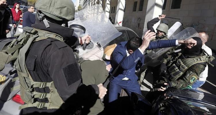 Watchdogs condemn PA's crackdown on funeral procession of Amjad Abu Sultan