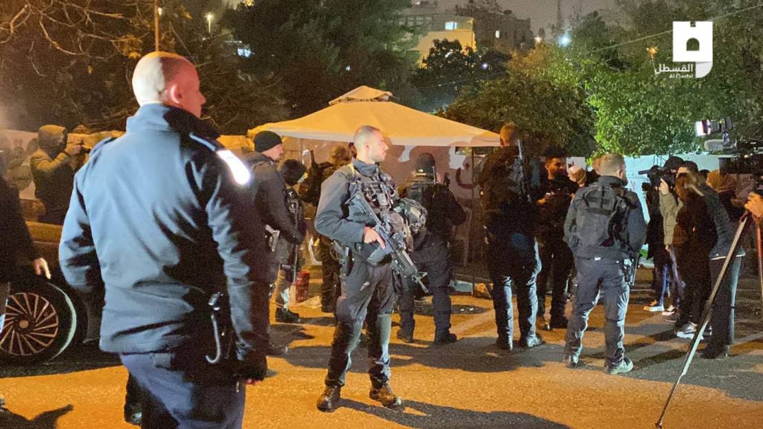 Israeli police closes entrances to Sheikh Jarrah