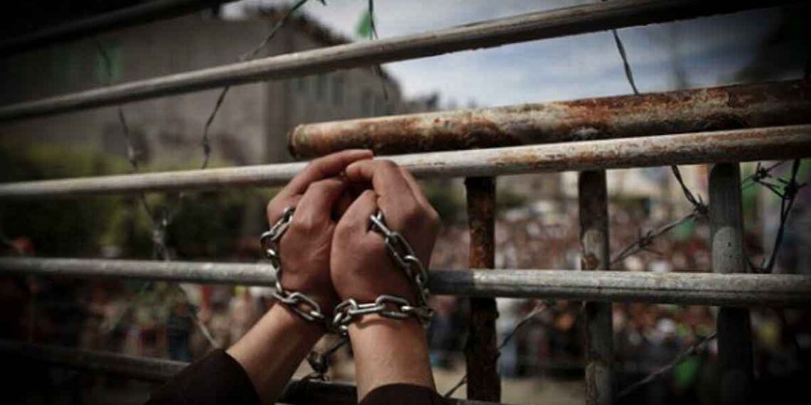 For 27th day, Palestinian administrative detainees continue to boycott Israeli Military Courts