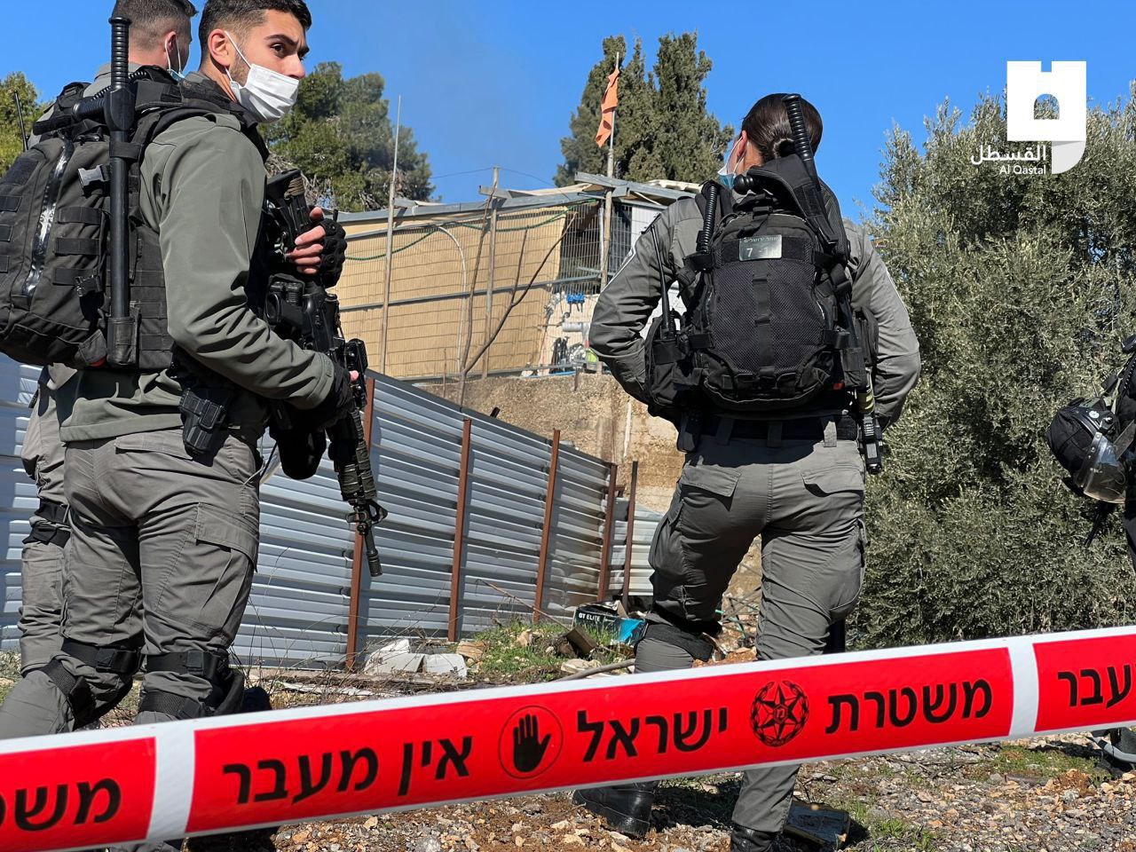 Israeli authorities forcibly displace Palestinian family from house in Sheikh Jarrah