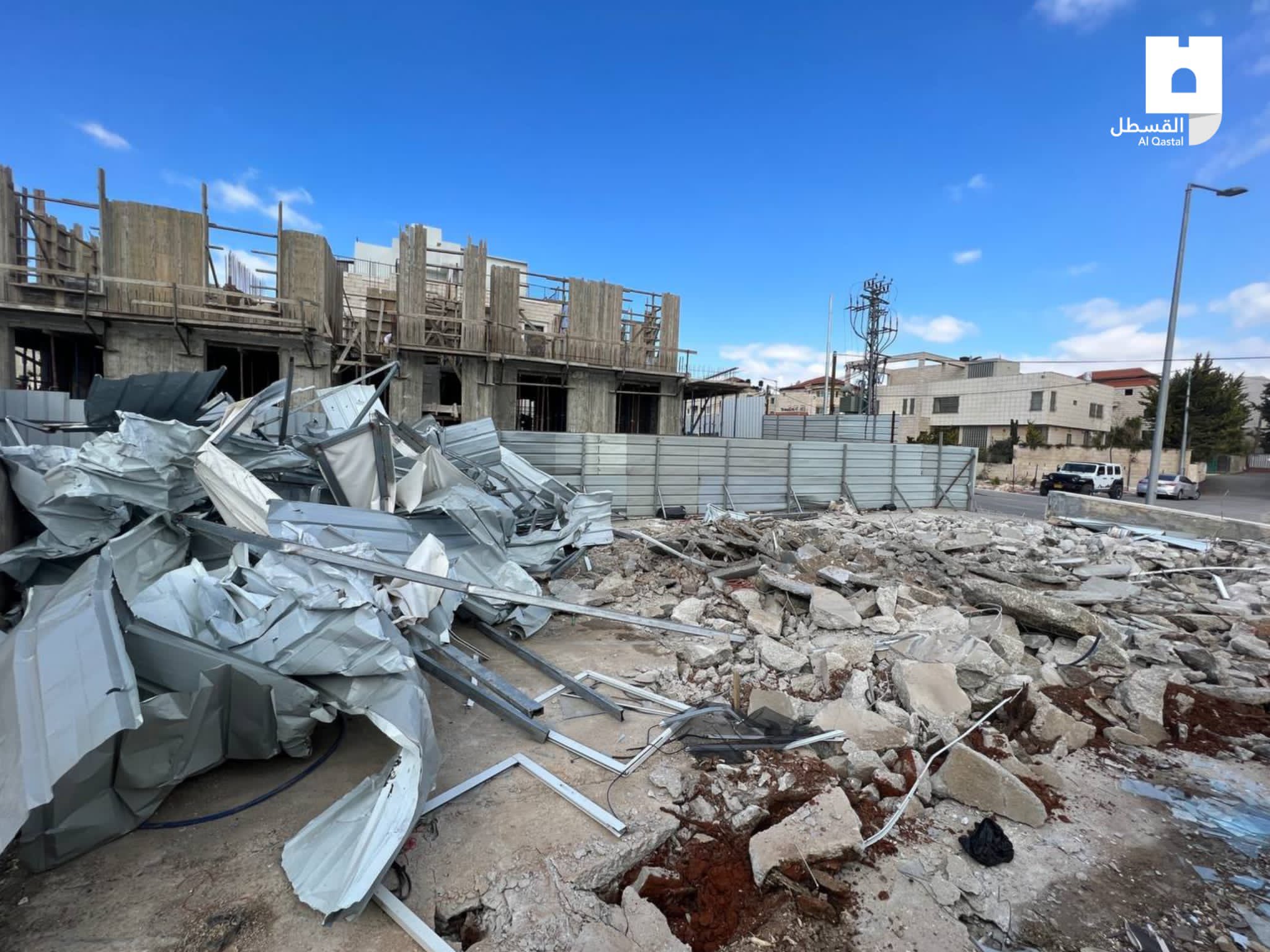 'Israel' demolishes Palestinian-owned structure in Jerusalem