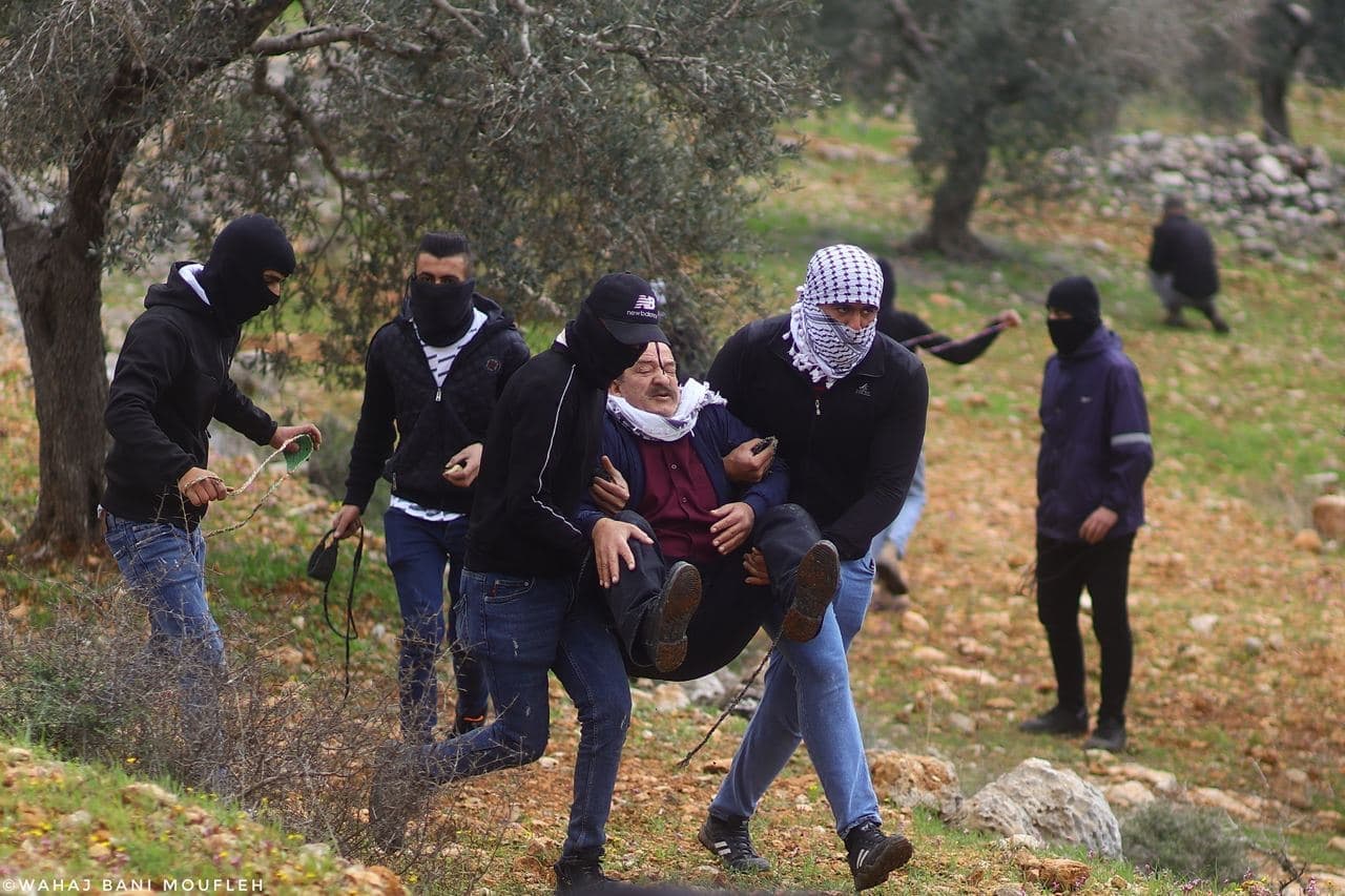 Israeli forces injure 23 Palestinian protesters in Nablus, says Red Crescent