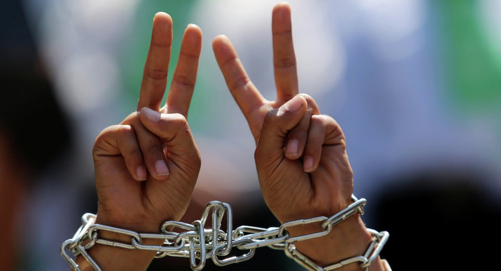 Two Palestinian detainees continue hunger strike battling administrative detention