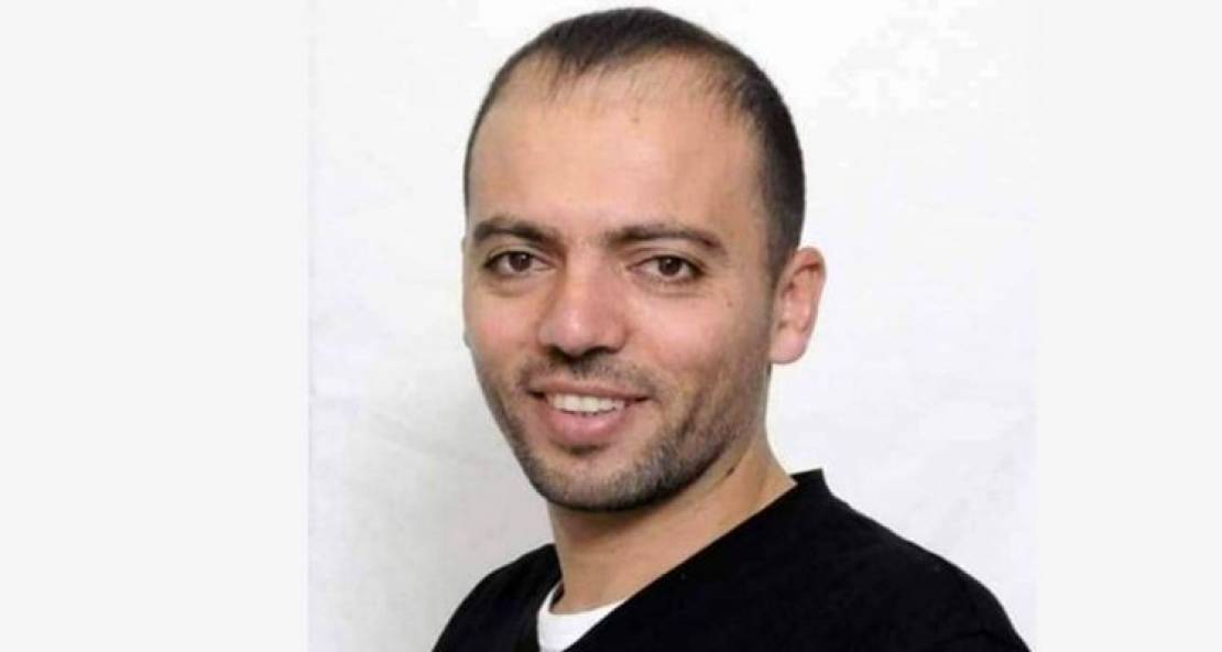 Palestinian detainee Awawdeh still on hunger strike battling administrative detention