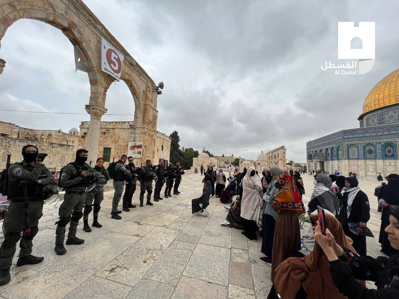 For 3rd day in row, Israeli forces raid Al-Aqsa Mosque, attack worshipers