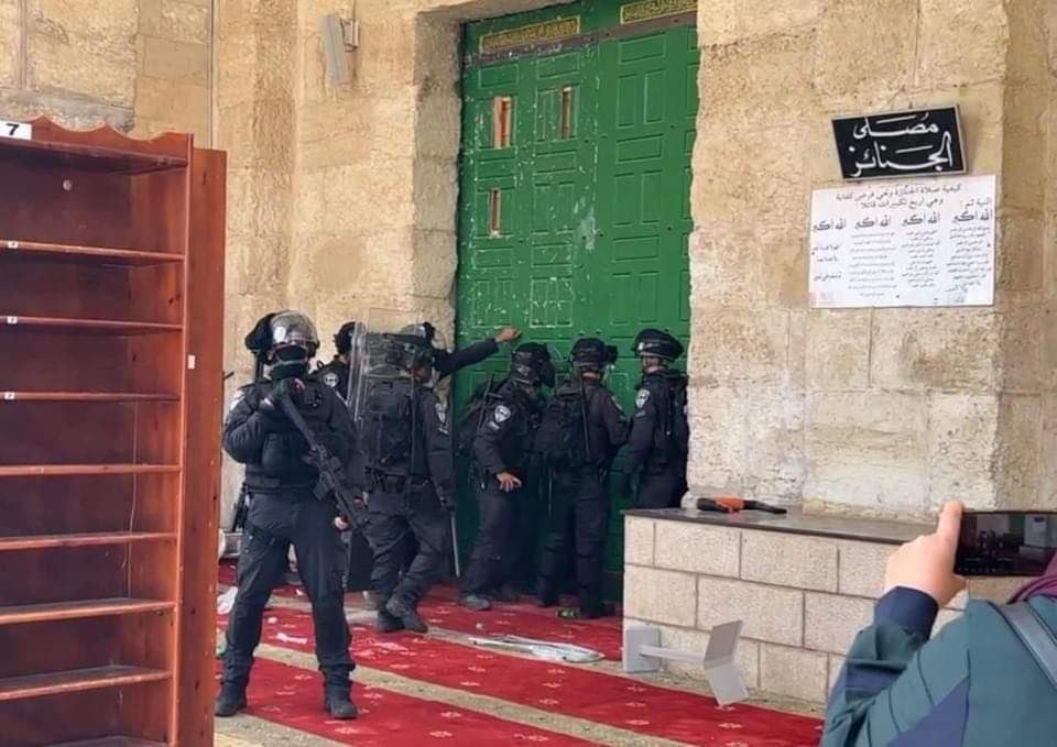 378 Israeli colonial settlers break into Jerusalem’s Al-Aqsa Mosque under forces protection