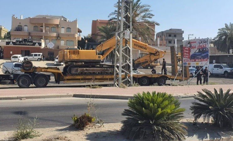 Israeli forces demolish Palestinian building in Jaljulia