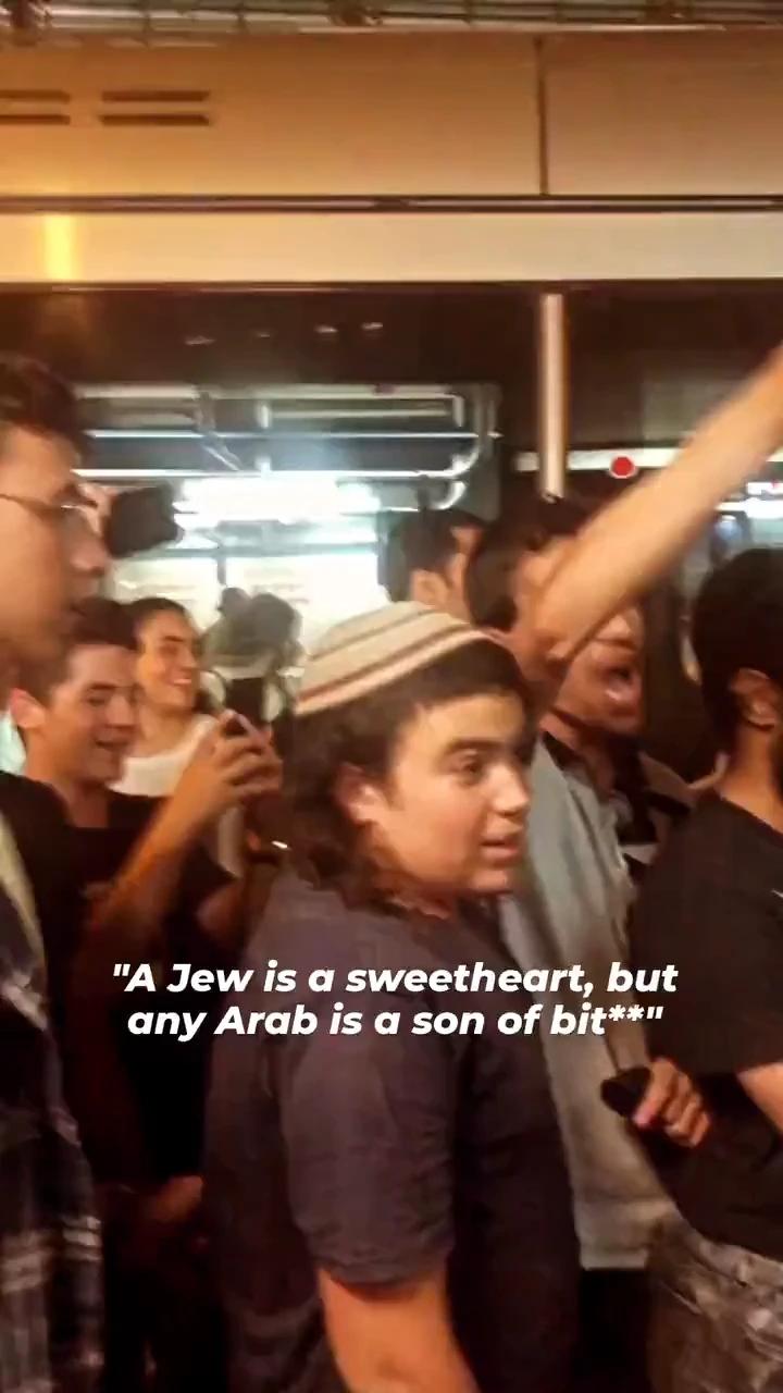 Video| Israeli settlers verbally abuse Palestinian woman in occupied Jerusalem