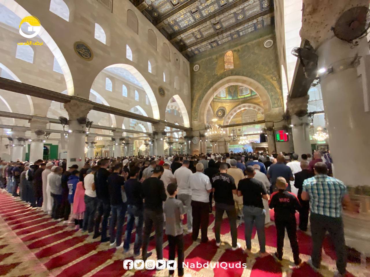 IN PICTURES| Thousands of Palestinians attend Al-Fajr prayer at Jerusalem’s Al-Aqsa Mosque