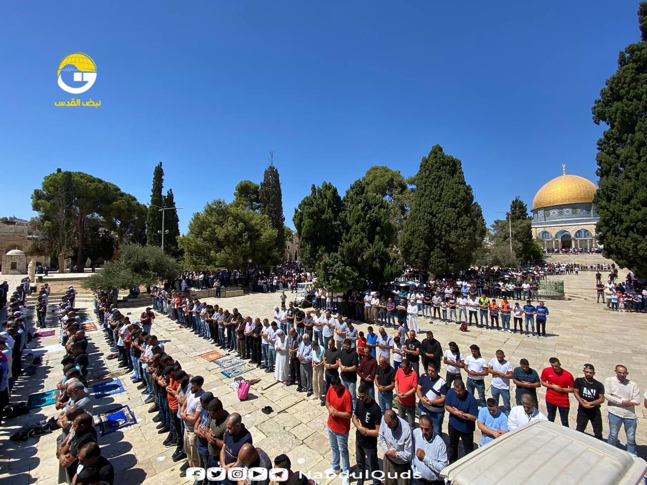 IN PICTURES| 60,000 Palestinians attend Friday prayers at Jerusalem’s Al-Aqsa Mosque
