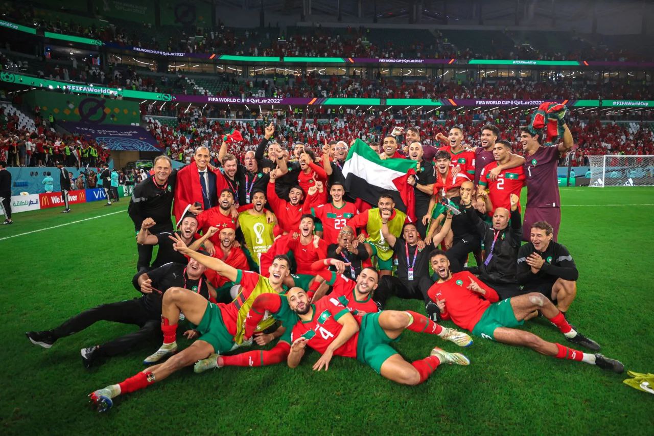 German newspaper accuses Moroccan World Cup team of “anti-Semitism” for raising Palestine flag