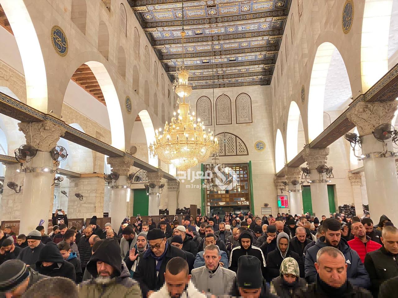 IN PICTURES: Great numbers of Palestinians perform Al-Fajr prayer at Jerusalem’s Al-Aqsa Mosque