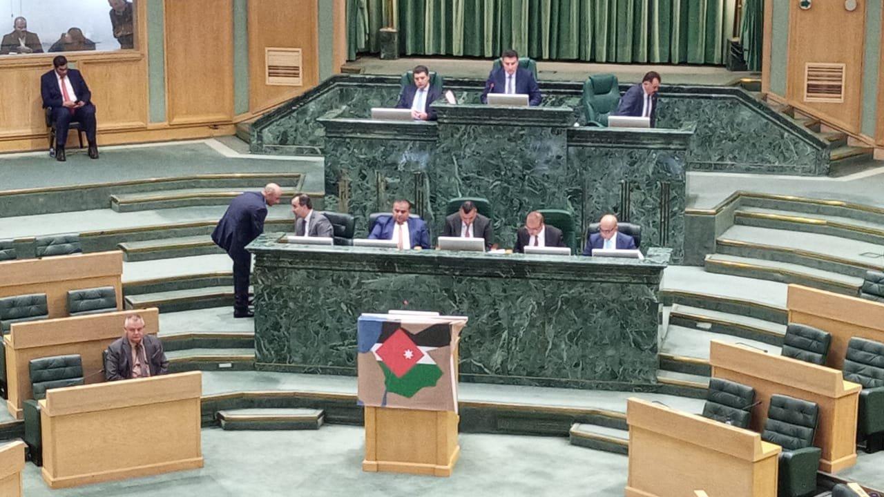 Jordan parliament votes to recommend expelling Israeli envoy over minister’s denying of Palestinians’ existence