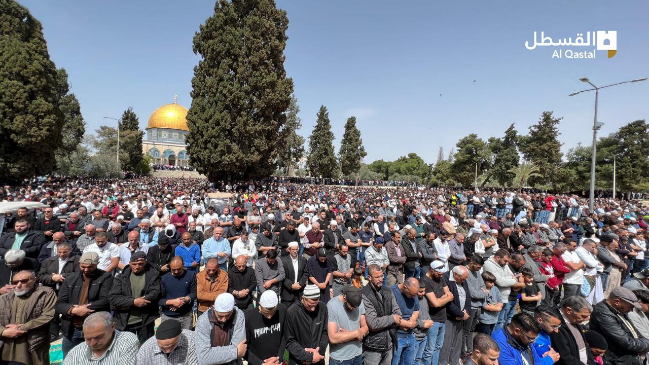 100,000 Palestinians attend first Friday prayers of Ramadan at Jerusalem’s Al-Aqsa Mosque