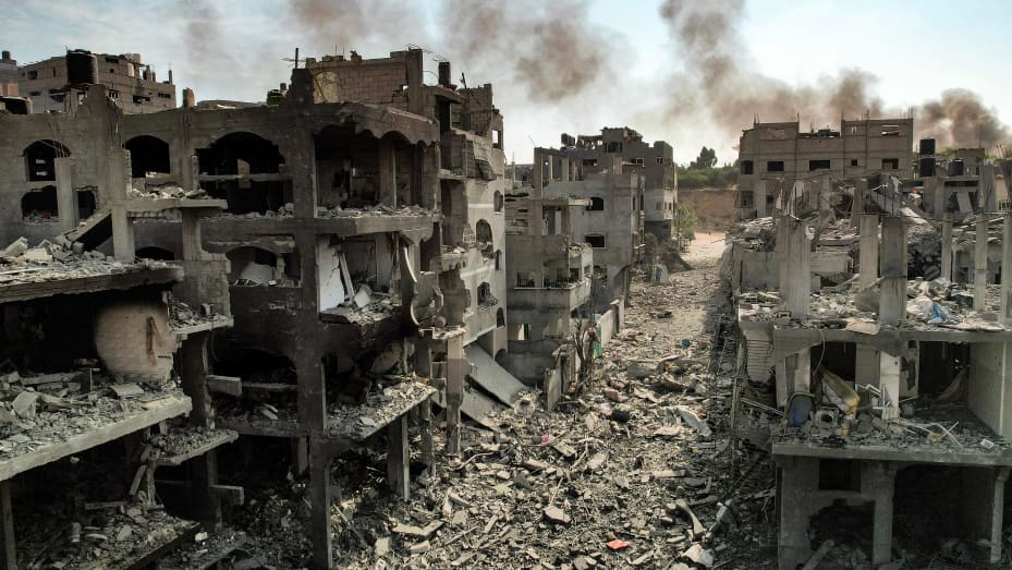 Israeli airstrikes claim lives of at least 16 civilians in Rafah