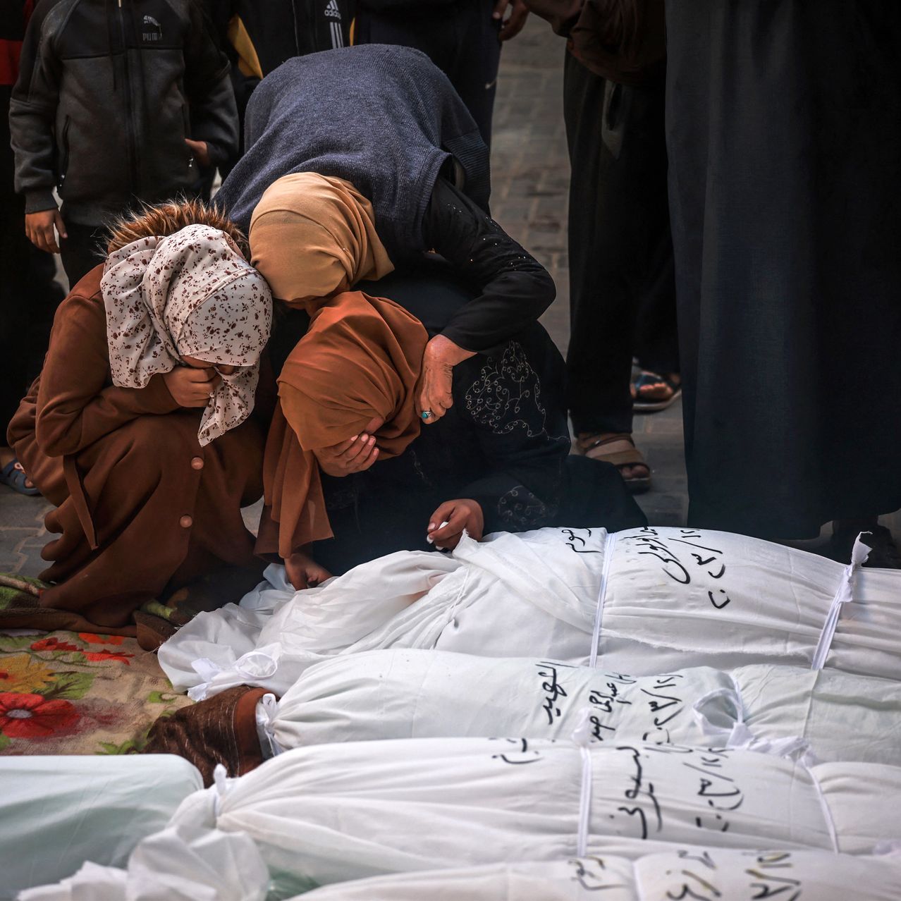 Gaza death toll reaches 27,365, thousands unaccounted for