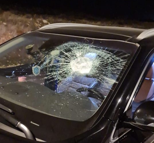 Israeli settlers vandalize Palestinian-owned vehicles in Huwwara