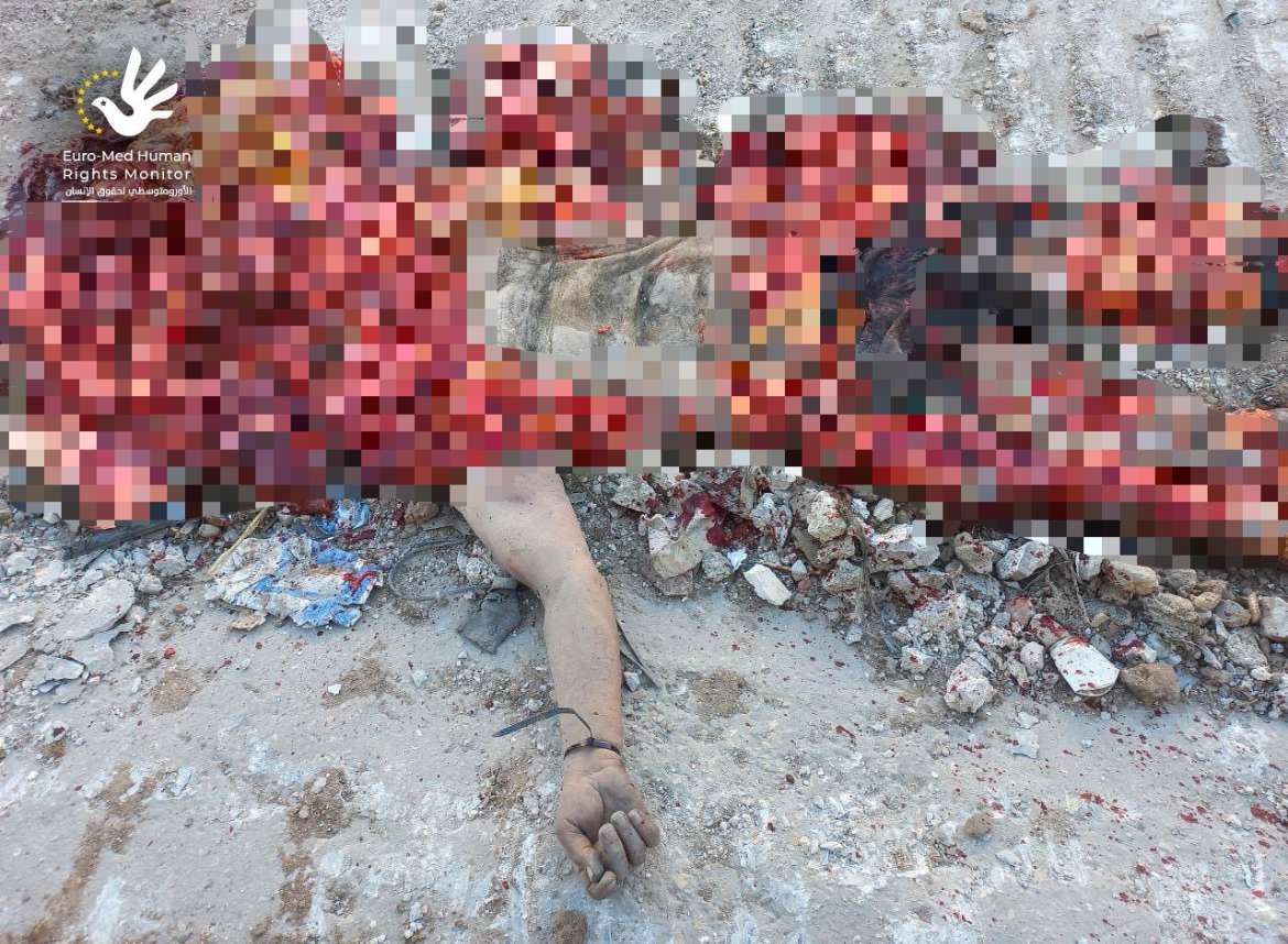 Israeli tanks have deliberately run over dozens of Palestinian civilians alive