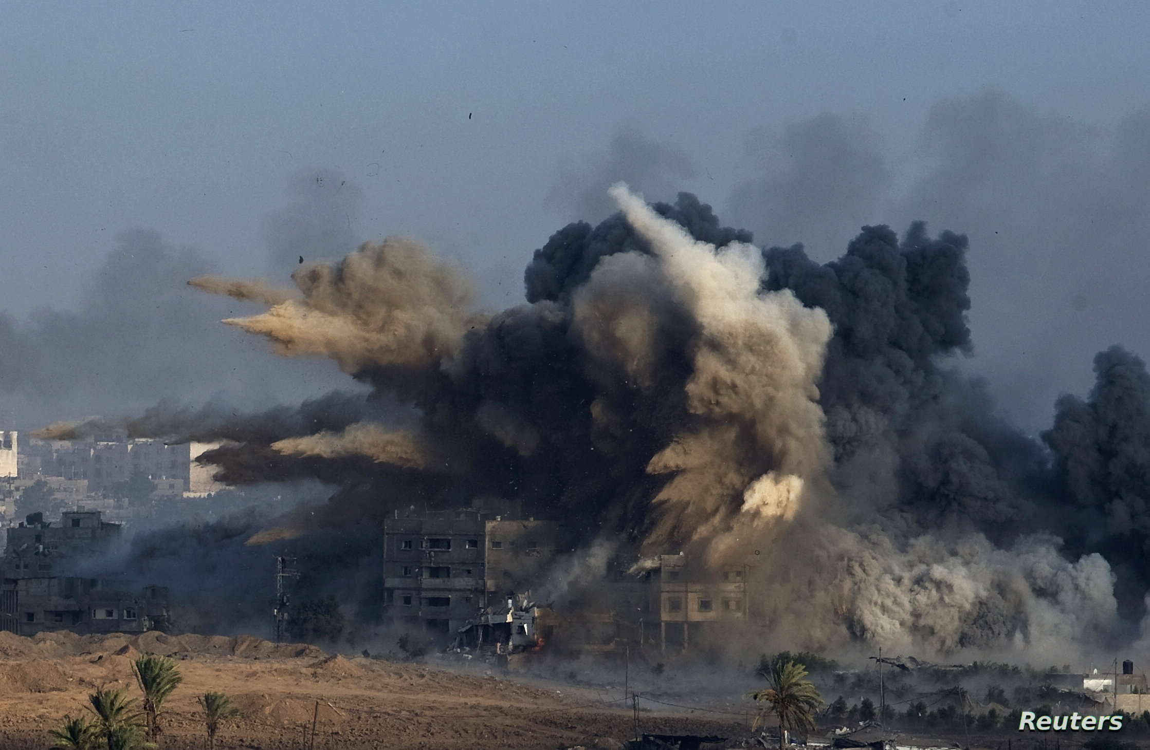 Quds News Network - US lifts suspension on 500-pound bombs to Israel