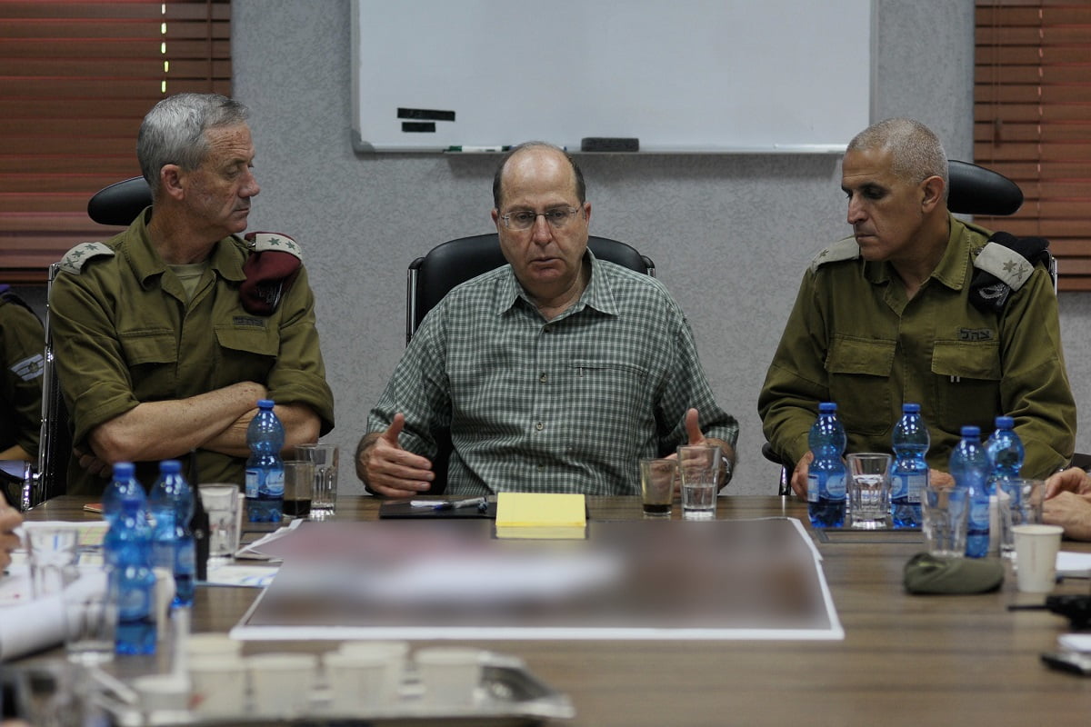 “War Crimes Are Being Committed:” Moshe Ya’alon Asserts Israeli Forces Committing “Ethnic Cleansing” in Northern Gaza